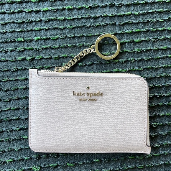 kate spade Accessories - Kate Spade Darcy Medium L-zip Card Holder